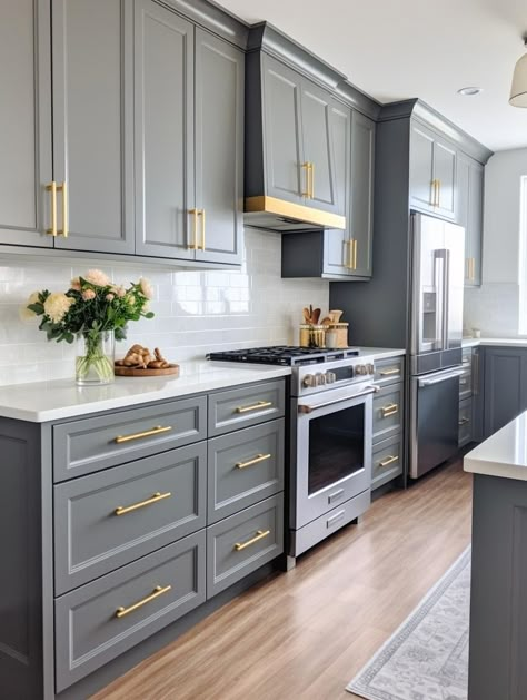 Sconces Kitchen, Gold Sconces, Classic Kitchen Design, Gold Lanterns, Transitional Decor Kitchen, Kitchen Ideas Modern Luxury, Kitchen Remodel Design, Gray Kitchen, Remodeling Kitchen