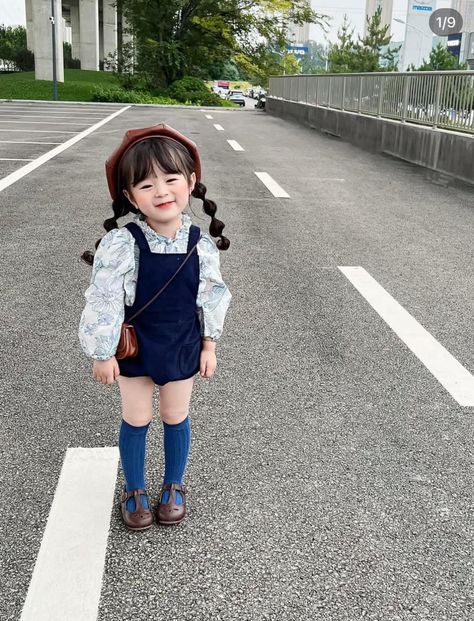 Kids Ootd Girl, Japanese Baby, Baby Costumes Girl, Japan Outfit, Kids Ootd, Baby Outfit, Kids Fashion Girl