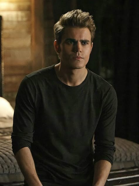 Stefan Tvd, Paul Vampire Diaries, Vampire Diaries Season 5, Paul Wesley Vampire Diaries, Salvatore Brothers, Vampire Diaries Stefan, Vampire Diaries Seasons, Vampire Diaries Guys, Dream Cast