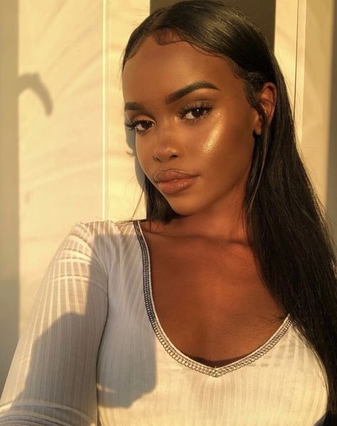 //pinterest @esib123 // Glow Skin, Face Beat, Melanin Poppin, Dark Skin Makeup, Makeup For Black Women, Dark Brown Hair, Fenty Beauty, Light Skin, Girls Makeup