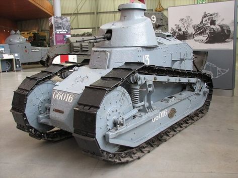 Paving the Way for Tank Development - Renault FT 17 in 30 Cool Photos Ww1 Tanks, Ww1 History, Ww 1, Small Tank, Battle Tank, Tanks Military, Military Equipment, The Dawn, Aircraft Carrier