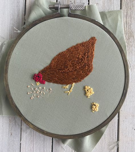 Cottagecore Embroidery, Hoop Crafts, Embroidery Hoop Crafts, Chicken Pattern, Hen Chicken, Embroidery Sampler, Easter Embroidery, Embroidered Quilts, Material Art