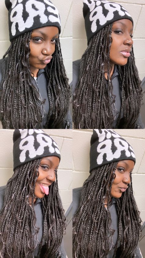 goddess braids & beanie hat Braids And Beanies Hair Hairstyles, Beanie Over Braids, Beanie With Braids Outfit, Beanie On Braids, Beanie Braids Hairstyles, Beanies With Braids, Braids With Beanie Hairstyles, Locs With Beanie, Braids And Beanie