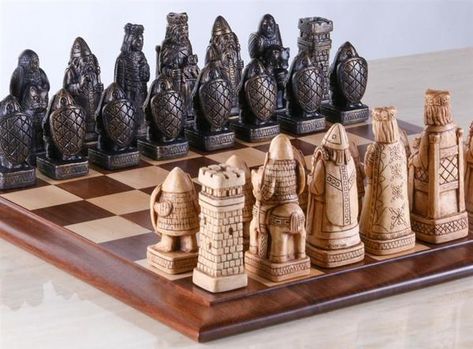 Battle Chess, Medieval Chess Set, Viking Chess, Medieval Chess, Rabastan Lestrange, Themed Chess Sets, Wood Chess Board, Chess Gifts, Marble House