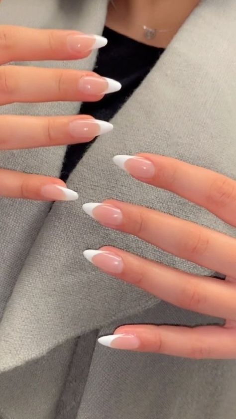 Acrylic Nails Simple But Cute, Cute Acrylic Nails That Go With Everything, While Acrylic Nail Designs, Plastic Nails Design, High French Nails, Large French Tip Nails, Light Colored Acrylic Nails, Nail Designs Light Colors, Cute Nails For Wedding