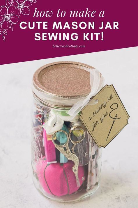 Make a homemade sewing kit with this mason jar sewing kit tutorial! It's easy to put together cute (and useful) sewing supplies for a thoughtful gift for the sewing enthusiast in your life. This kit makes a great gift idea for birthdays, Mother's Day, Christmas and more. Includes printable gift tags! #masonjar #sewing #sewingkit #bellewoodcottage Sewing Kits To Make, Sewing Kit In A Jar, Homemade Sewing Kit, 8 Oz. Jar Gifts, Pill Bottle Sewing Kit, Mason Jar Sewing Kit Diy, Mini Sewing Kit Diy, Pin Cushion Mason Jar, Sewing Kit Gift