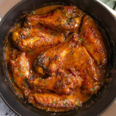 Pressure Cooker Turkey Wings, Baked Smothered Turkey Wings, Smothered Smoked Turkey Wings, Turkey Wings Recipe Crockpot Crock Pot, Southern Turkey Wings Recipe Baked, Turkey Wings Recipe Crockpot, Smothered Turkey Wings Crockpot, Smoked Turkey Wings Recipes, Crock Pot Turkey Wings