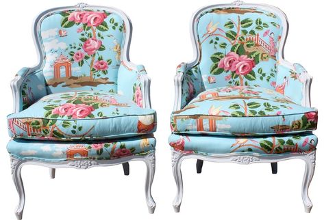 Chinoiserie Chic: Scale - Using Large Pattern Chinoiserie Fabrics Vintage French Provincial Furniture, Floral Accent Chairs, Chinoiserie Fabric, Blue Chairs, Provincial Furniture, French Provincial Furniture, Floral Chair, Love Chair, Toile Fabric