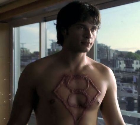 Tom Welling Shirtless Smallville, Tom Welling Shirtless, Justin Hartley Smallville, Lois And Clark Smallville, Smallville Clark Kent, Tom Welling Smallville, Justin Hartley, Fairytale Aesthetic, Supernatural Dean Winchester