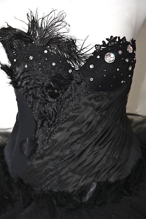 Black Tutu Dress, Black Swan Movie, Swan Costume, Black Swan Costume, Frozen Costume, Black Tutu, Mouse Costume, Halloween Inspo, Ballet Costumes