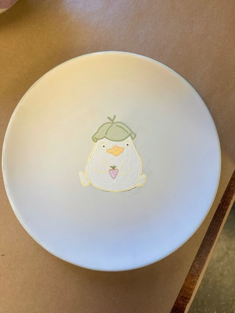 My Neighbor Totoro Pottery Painting, Aesthetic Painted Pottery Ideas, Sanrio Ceramic Painting, Studio Ghibli Pottery Ideas, Pottery Painting Ponyo, Studio Ghibli Ceramics Ideas, Sanrio Pottery Painting Ideas, Anime Pottery Ideas, Kawaii Pottery Painting Ideas