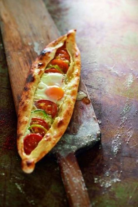 How to make Turkish pizza: tips and a recipe from Efendy's Somer Sivrioglu Turkish Pizza Recipe, Turkish Cigars Recipe, Turkish Pide, Turkish Pizza, Green Capsicum, Sydney Restaurants, White Cheese, Wood Fired Oven, Pizza Stone