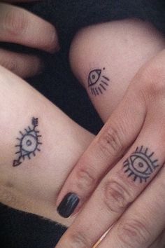 Evil Eye Tattoo                                                       … People With Tattoos, Evil Eye Tattoo, Tumblr Hipster, Stick N Poke Tattoo, Friendship Tattoos, Poke Tattoo, Stick And Poke, Seeing Eye, All Seeing Eye