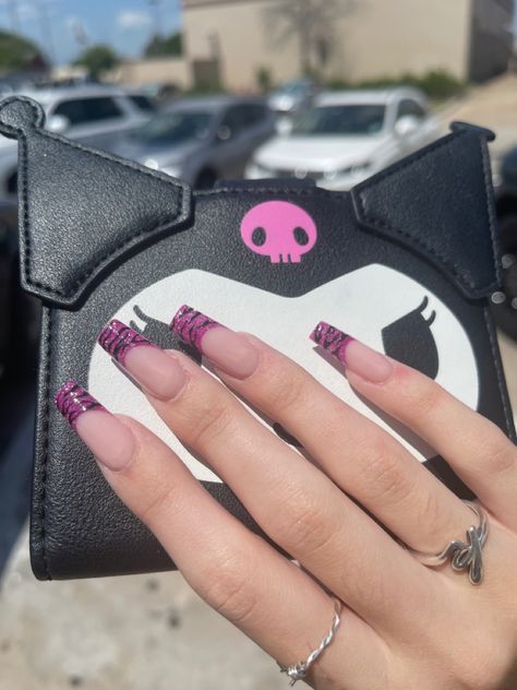 Zebra French Tip Nails Y2k, Nail Ideas Y2k French Tip, Pink Grunge Acrylic Nails, Y2k Pink French Tip, Nail Design Cheetah Print, Pink Zebra Acrylic Nails, 2000s Inspo Nails, Pink Cheetah Nails Y2k, Pink Zebra Print French Tip Nails