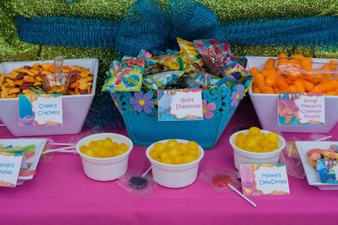 Lily's Troll Party  | CatchMyParty.com Troll Themed Food, Trolls Branch Birthday Party Ideas, Trolls Birthday Party Food Ideas, Trolls Treat Table Ideas, Trolls Birthday Food Ideas, Trolls Party Food Ideas, Trolls Themed Birthday Party Food, Trolls Food Ideas, Trolls Themed Food