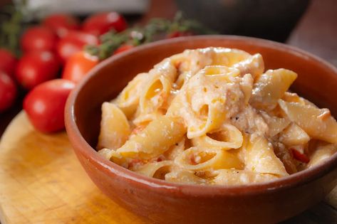 Ricotta & Cherry Tomato Pasta | Light, Healthy Pasta Recipe Traditional Italian Food Recipes, Pasta Grammar, Timballo Recipe, Healthy Pasta Recipe, Traditional Italian Food, Tagliatelle Recipe, Italian Food Recipes, Make Pasta, Cherry Tomato Pasta