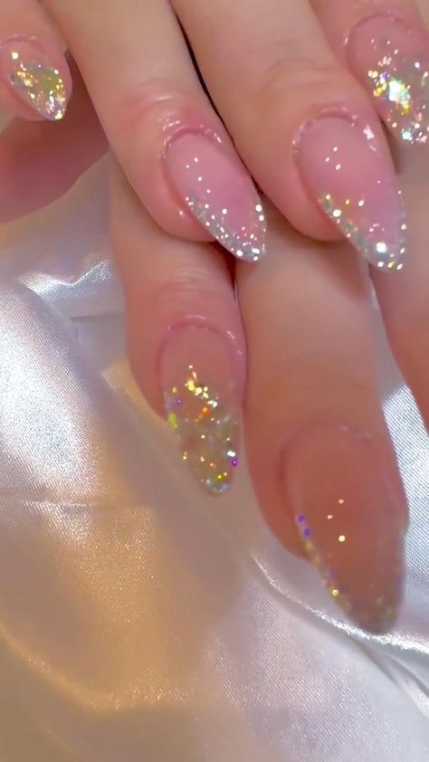 Pretty Gel Nails, Wedding Nails Design, Nail Art Wedding, Bride Nails, Bridal Nails, Prom Nails, Fancy Nails, Nail Trends, Wedding Nails