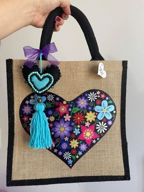 Canvas Bag Design Art, Jute Bags Design, Painted Burlap, Hessian Bags, Canvas Bag Design, Handmade Fabric Bags, Burlap Tote Bags, Handbags Collection, Burlap Tote