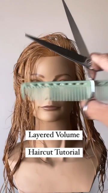 Haircuts Layers, Volume Haircut, Cut Own Hair, Medium Length Wavy Hair, Cut Layers, How To Cut Your Own Hair, Layered Haircuts For Medium Hair, Mid Length Hair With Layers, Medium Length Hair With Layers