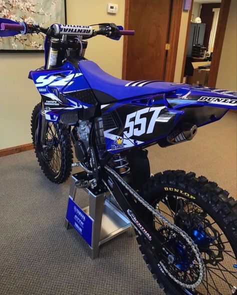 125 Dirt Bike, Yamaha Dirt Bikes, Honda Dirt Bike, Motos Yamaha, Motocross Love, Cool Dirt Bikes, Image Moto, Motorcross Bike, Yamaha Bikes