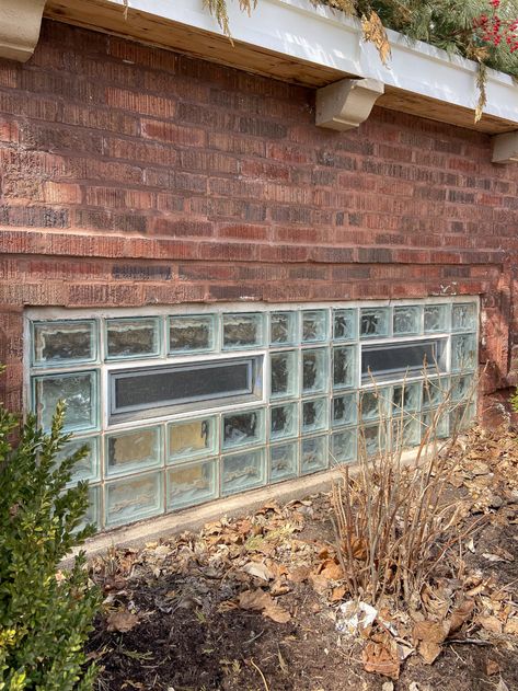 Glass Block Basement Windows, Diy Window Replacement, Glass Blocks Wall, Window Blocks, Glass Block Windows, Window In Shower, Basement Windows, Diy Playbook, Glass Brick