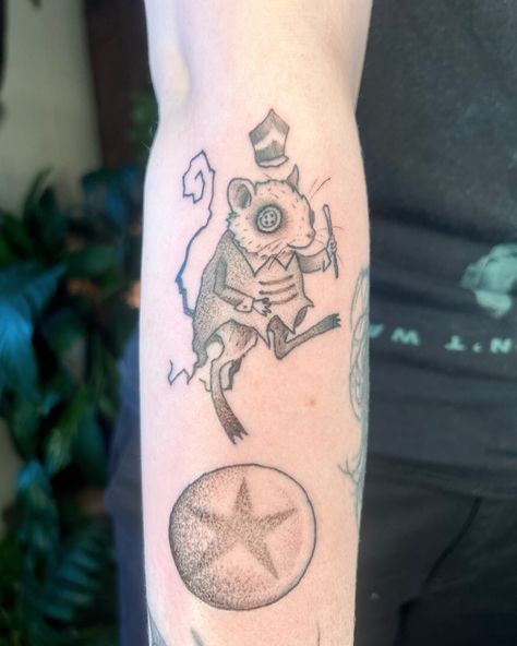 Lil jumper mouse from coraline 🥰 Coraline Mouse Tattoo, Coraline Fine Line Tattoo, Mouse From Coraline Tattoo, Coraline Jumping Mice Tattoo, Coraline Mouse, Coraline Tattoo Line Work, Coraline Jumping Mice, Coraline Tattoo, Stick Poke Tattoo