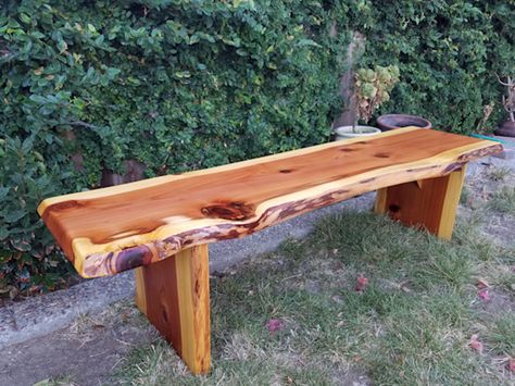 Cedar Log Bench, Wood Stump Bench Outdoor Seating, Wood Log Bench Outdoor, Chainsaw Wood Carving Bench, Redwood Bench Outdoor, Redwood Slabs, Wood Benches, Bench Diy, Solid Wood Benches