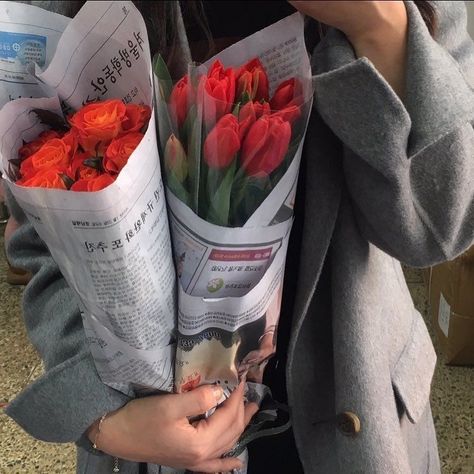 Nothing But Flowers, Flower Therapy, Red Aesthetic, Love Flowers, My Flower, Pretty Flowers, Flower Power, Aesthetic Pictures, Newspaper