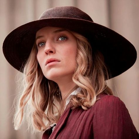 Shelby Wallpaper, Grace Shelby, Grace Burgess, Peaky Blinders Grace, Peaky Blinders Wallpaper, Annabelle Wallis, Cillian Murphy Peaky Blinders, Thomas Shelby, Sketch Ideas