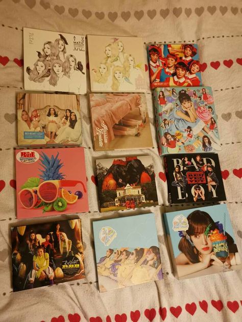 Kpop Albums Red Velvet, Album Kpop, Music Album, Vinyl Records, Red Velvet, Rv, Velvet, Vinyl, Red