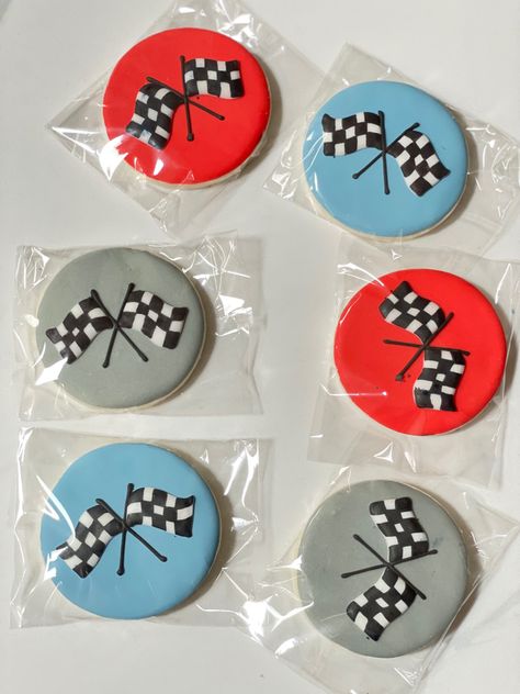 Race Car Biscuits, Race Theme Cookies, Race Car Cookies Royal Icing, Fast And Furious Cookies, Race Car Themed Cookies, Race Car Birthday Desserts, Checkered Flag Cookies, Race Car Cookie, Racing Cookies Decorated