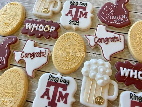 Ring Dunk Decorations, Tamu Ring Dunk Party, Aggie Ring Dunk Cookies, Aggie Ring Day Cookies, Aggie Cookies, Aggie Ring Dunk, College Cookies, Aggie Ring Day, Ring Dunk