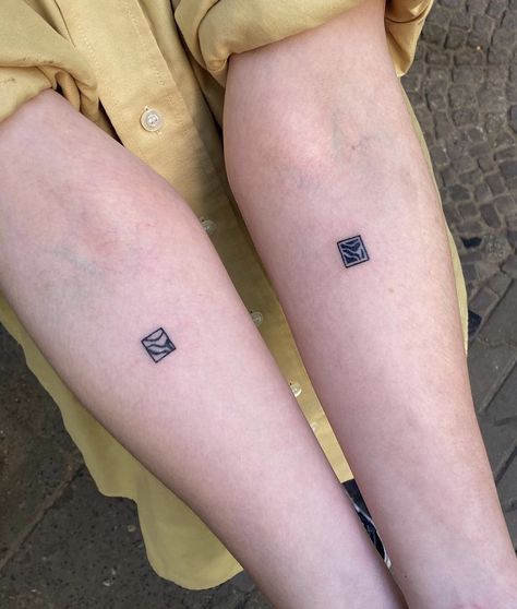 Abstract Tiny Tattoo, Square Tattoos, Handpoke Tattoo Ideas, Frame Tattoos, Tile Tattoo, Tattoo Ideas Cute, Frame Tattoo, Square Tattoo, 2024 Tattoo