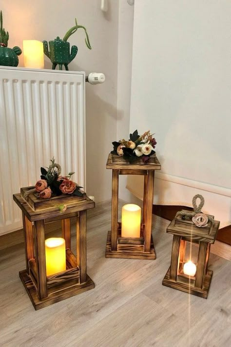 Rustic Wedding Wood Decor, Wooden Lantern Centerpiece Wedding, Lantern Centerpiece Wedding Rustic, Diy Wood Lanterns, Wood Lantern Diy, Rustic Lantern Centerpieces, Wooden Lanterns Diy, Wood Centerpieces Wedding, Wood Lantern Centerpiece