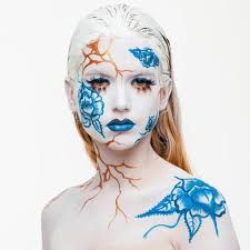 glow up season 2 - Google Search Photographic Makeup, Makeup Template, Zodiac Makeup, Spooky Makeup, Makeup Portrait, Portrait Light, Kintsugi Art, Pop Art Makeup, Creepy Halloween Makeup