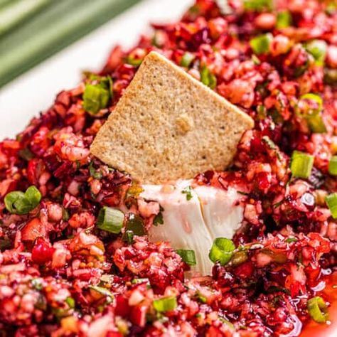 Cranberry Salsa, Stay At Home Chef, Holiday Appetizer, Homemade Dinner Rolls, Classic Party, Cranberry Recipes, Thanksgiving Appetizers, Holiday Appetizers, Salsa Recipe