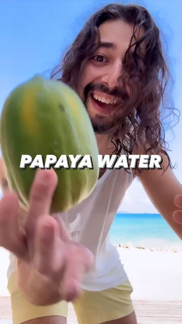 Papaya Water, Plant Books, Creative Explained, Healing Foods, Plant Book, Gardening Plants, Healing Food, Diy Recycle, Detox Water