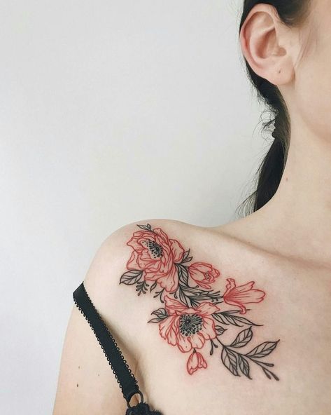 Black and red flower tattoo on the right shoulder and clavicle Black Red Flower Tattoo, Black And Red Floral Tattoo, Red Leaves Tattoo, Colour Bone Tattoo, Red And Black Flower Tattoo, Red Floral Tattoo, Red And Black Ink Tattoos, Black And Red Tattoo Design, Clavical Tattoos