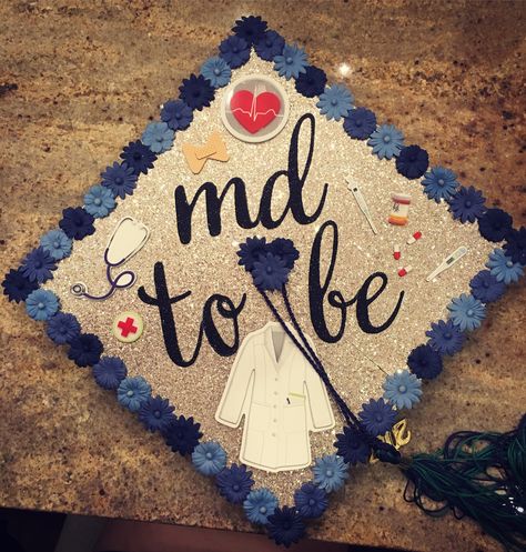 Grad cap decoration idea for pre med students! Pre Med Graduation Party, Cap Decoration Graduation Doctor, Medical Grad Cap Ideas, Graduation Cap Designs Pre Med, Graduation Cap Designs Future Doctor, Graduation Cap Designs Doctor, Doctor Grad Cap Ideas, Future Doctor Grad Cap, Graduation Cap Designs Medical School