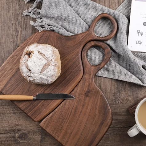 Bread Tray, Wood Chopping Board, Chopping Board Set, Baking Utensils, Wooden Chopping Boards, Black Walnut Wood, Into The Woods, Wood Tray, Wooden Board