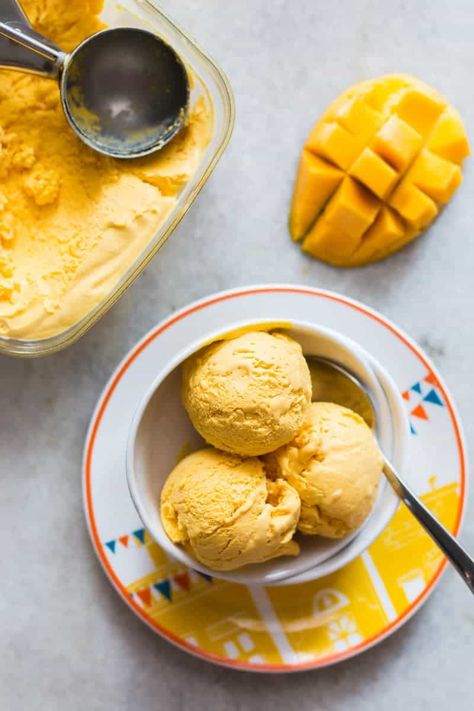 Cheesecake Ice Cream Recipe, Homemade Peach Ice Cream, No Bake Vanilla Cheesecake, The Best Ice Cream, Mango Cheesecake, Ice Cream Tubs, Peach Ice Cream, Mango Ice Cream, Cheesecake Ice Cream