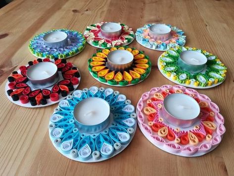 Quilling Tealight Holder, Quilled Candle Holders, Quilling Candle Holder, Crochet Edging Patterns Free, Diwali Candle Holders, Quilling Arts, Diy Hair Accessories Tutorial, Diwali Art, Diy Quilling Crafts