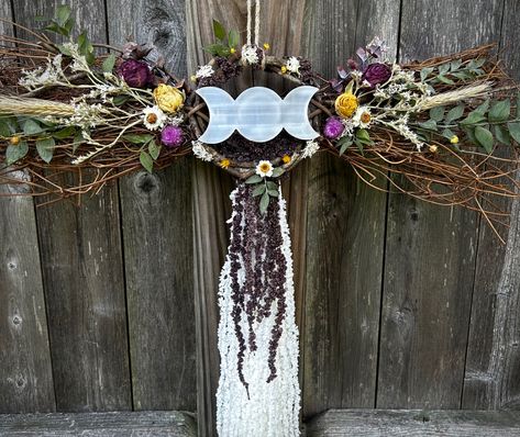 Stunning grapevine wreaths includes a selenite crystal triple moon. Check it out in my Etsy store! Witchy Wreaths With Crystals, Mushroom Crystal Wreath, Moon Wreath With Crystals, Triple Moon Goddess Shelf, Triple Moon Goddess Necklace, Triple Moon Goddess, Triple Moon, Selenite Crystal, Flower Care