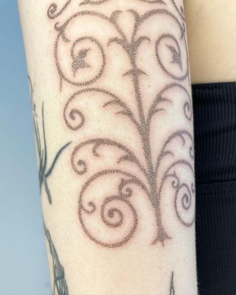 mia (@oopsiedaisy.tattoo) • Instagram photos and videos Gate Tattoo, Iron Tattoo, Stick N Poke, Tattoo Instagram, Handpoke Tattoo, Wrought Iron Gate, Stick N Poke Tattoo, Hand Poked Tattoo, Egon Schiele