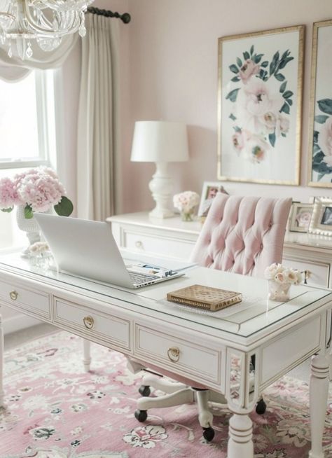 Ladies Home Office, Princess Office, Feminine Home Office Classy, Feminine Office Space, Girly Home Office, Gorgeous Office, Comfy Cozy Home, Pastel Interior Design, Home Office Design On A Budget