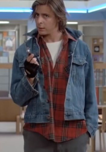 The switchblade used by Judd Nelson in the fight scene with Emilio Estevez actually belonged to Judd. Apparently he owned it "for protection purposes". Judd Nelson Breakfast Club, John Bender Breakfast Club, Breakfast Club Costume, Bender Costume, John Bender, Judd Nelson, Blue Denim Jacket, The Breakfast Club, Moda Vintage