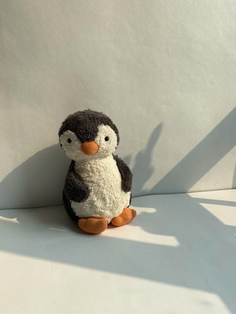 Penguin Stuff Toy Aesthetic, Penguin Plushie Aesthetic, Stuff Toys Aesthetic, Penguin Stuff Toy, Baby Toys Aesthetic, Penguin Aesthetic, Toy Aesthetic, Toys Aesthetic, Penguin Plushie