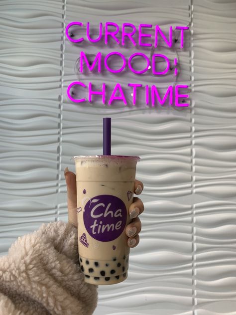 #boba #bubbletea #aesthetic #trends #trendy #acrylic #nails #chatime Chatime Boba, Trendy Acrylic Nails, European Food, Boba Tea, Food Obsession, Bubble Tea, Milk Tea, Cute Photos, Aesthetic Food