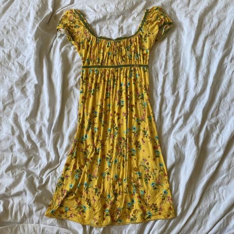 Vintage miss sixty milkmaid dress Yellow floral... - Depop Milkmaid Dress, Miss Sixty, Dress Yellow, Greenhouses, New Wardrobe, Yellow Floral, Yellow Dress, Cap Sleeves, Floral Print