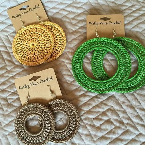 Crochet Boho Earrings, Hairband Crochet, Diy Hairband, Lidia Crochet Tricot, Crochet Scrunchies, Crochet Jewlery, Crochet Bow, Make Things Happen, Crochet Bedspread Pattern